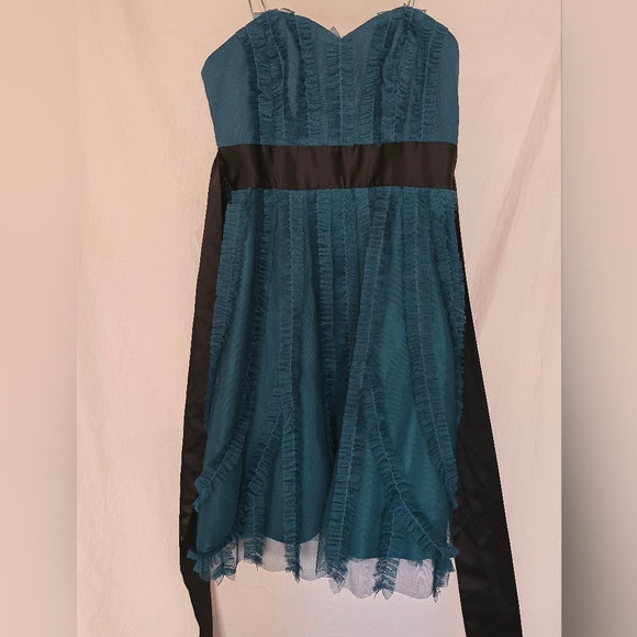 Max & Cleo Dark Jade Sophia Strapless Sweetheart Dress Size 2 Ruffle Tulle - Picture 16 of 16